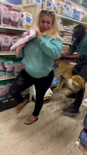 Fake dog prank and she was outta dea 😂😂 #foryou