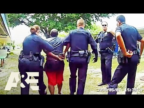 Live PD Presents: PD Cam - Police Chase Suspect Through Neighborhood, Crashes on School Property