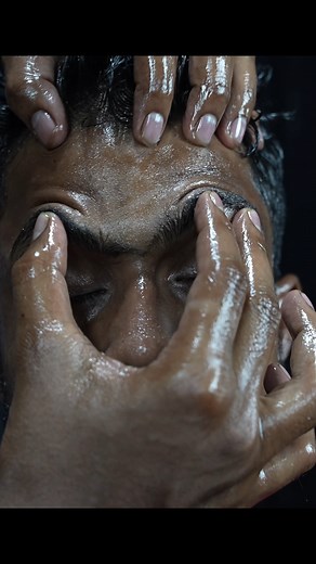 57K views · 429 reactions | Crunchy Sounds Of Head Scratching #reelsvideo #scratching #crunchysounds | Home ASMR clinic | Facebook