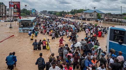 DR Congo: Kinshasa flood death toll rises as Tshisekedi meets victims