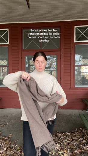 Comfiest sweater 🤍 @525america #ootd #styleinspo #sweater