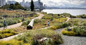 Expedia's Seattle landscape offers employees a quick trip to nature