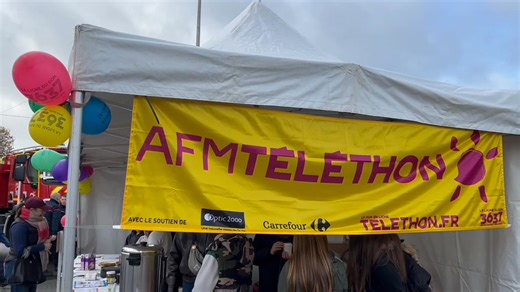 Retour en images sur le Téléthon 2025 💝 N'oubliez pas cet après-midi : 🥾 Marche libre à partir de 14h place du cordier 🃏 Concours de belote à 13h30 salle des Écolailles Et demain : 🏆 Concours de boules à 14h 30 au boulodrome Merci à tous pour votre générosité 🙏💛🧡🤍 | Commune de Plœuc-L'Hermitage