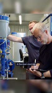 Removing microplastics with bubbles