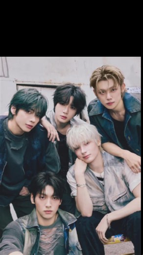 I highly recommend checking it out! It is actually so cool! txtcharts.com #moa #txt