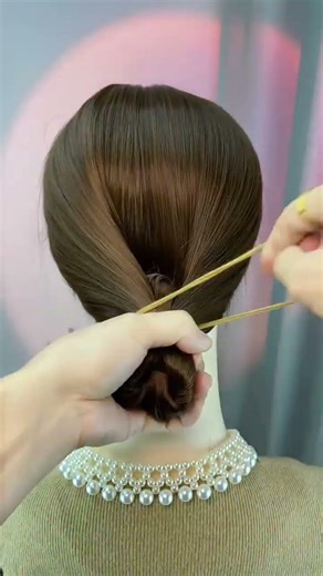 best hairstyle with hairclip #hairstyle #haircare #hairtutorial