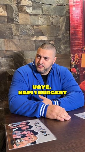 Malac éhes #funny #burger Győr, Kálvária utca 1.