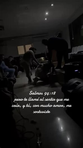 Salmos 94:18 Reflexión Cristiana sobre el Amor Divino
