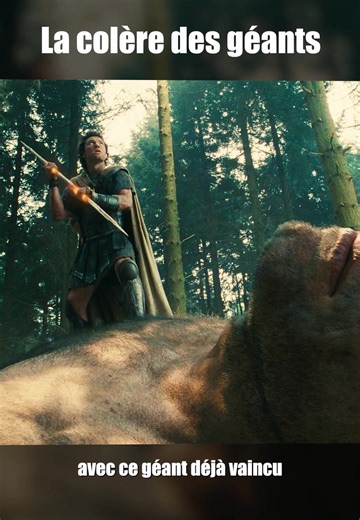 Combat épique contre le cyclope dans la forêt