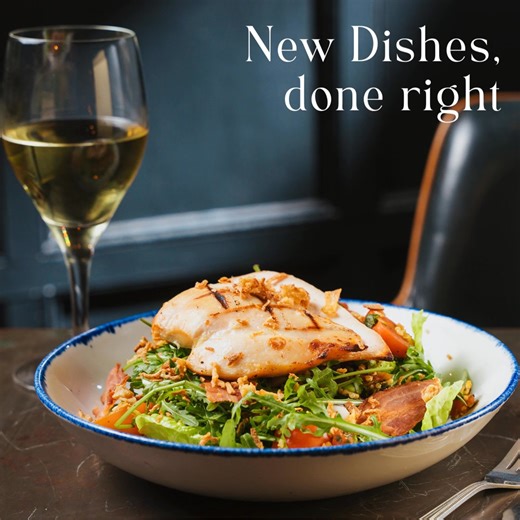 Say hello to our Roasted Chicken & Bacon Sunshine Salad 😍✨ Vibrant, satisfying, and beautifully layered with flavour — a true menu standout. Book your table: https://nuvi.me/l6gpy4 #MenuUpdate #FreshFlavours #FoodieFavourites #DineWithUs #NewMenu #MenuHighlights | The Inkwell at Lichfield