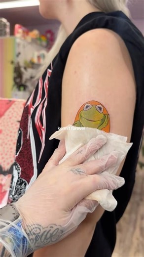 kaitlin does tattoos • kermit the frog