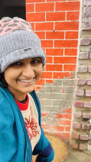 Esha Deol🧿 on Instagram: "Bhai tension mein kyun Hai? 🥵🤣 . . . #reenu #trending #reels #explorepage #instagram"