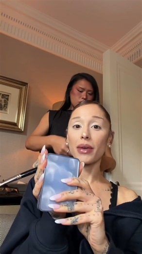 Ariana Grande Reveals Her Sparkly Tour Eye Look & Teases New R.E.M Beauty Shades #arianagrande
