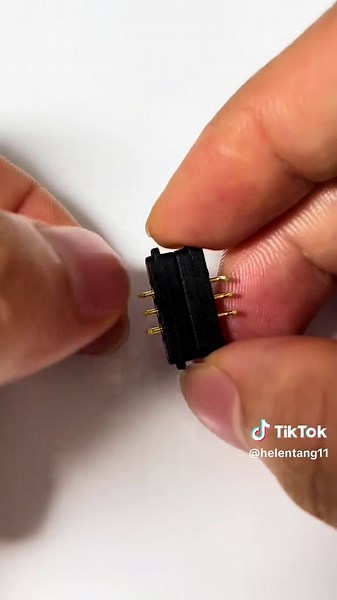 Bending 3pin magnetic connector pogopin spring-loaded male and female magnetic connector#pogopin#3pin#magnetic#charger#connector#male#female#trending#foryou#tiktok#3pinmagneticpogoconnector#pogopinmagnetic#magneticchargingconnector#maleandfemalemagneticconnector