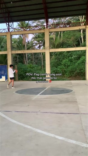 Comfy Long Sleeve Jogging Outfit for Active Movement