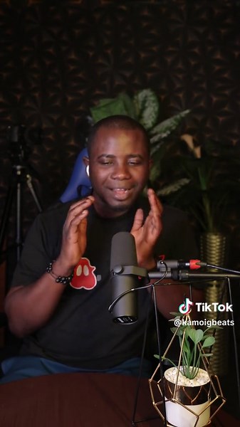 They said Owilo's drum could speak, summon rain, and chase spirits. A legend in Idoma land — not just a drummer, but a voice of the ancestors. Have you heard of him? #OwiloTheDrummer #IdomaCulture #BenueLegends #AfricanStories #NigerianHeritage #DrumOfPower #StorytimeWithShedrach #ExploreNigeria #CulturalVibes #TiktokNigeria #ViralAfrica #TivAndIdomaUnity #BenueToTheWorld #idom #TiktokNigeria #benue