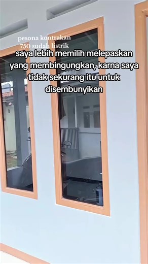 kost 750/bulan ​📍 Lokasi Strategis ​Hanya beberapa menit menuju pusat aktivitas: ​Pendidikan: 5 Menit ke Universitas Mataram (UNRAM) & IKIP Mataram. ​Perbelanjaan: 3 Menit ke Mataram Mall & Epicentrum Mall. ​Kesehatan: 5 Menit ke RSUD Provinsi NTB. ​Transportasi: Akses mudah ke jalan utama dan angkutan umum. #mataramntblombok #fyppppppppppppppppppppppp #kost #mataram #penginapan