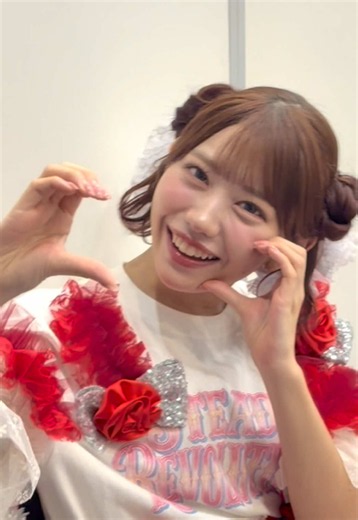 好きな子の真似したくなっちゃう子と許せない子、今日も平和です 🩷@栗田なつか ❤️@白石まゆみ SWEET STEADY #SWEETSTEADY #すいすて