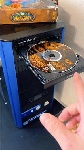 Installing Warcraft III: Reign of Chaos on my retro PC setup #warcraft #pcgaming #retrogaming #wow