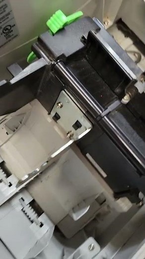 Sharp XE-A41S battery location