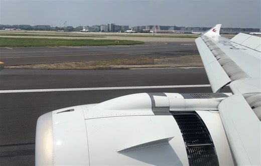 【中国东方航空】全球首架商业运营C919上海虹桥进近原声