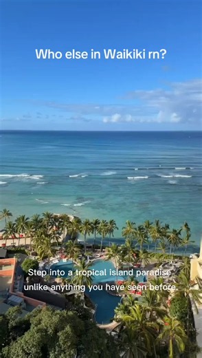 #tiktokgogrow Exploring the incredible ocean views at Waikiki Beach! 🏝️✨ Add this unique Hawaii coastal spot to your travel list! ☀️🌊 #WaikikiBeach #HonoluluTravel #BeachLife