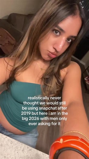 why cant we text on actual imsg pisses me off #snapchat #ihateithere #talkingstage