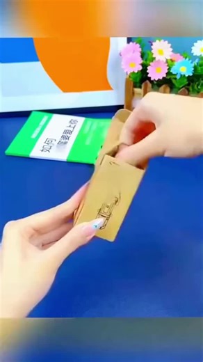 🔦✨Mini rechargeable flashlight, portable at maliwanag, ilaw kahit saan