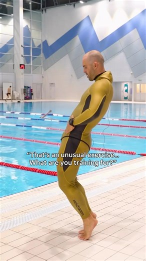 Monofin Freediving: How does Alexey Molchanov keep breaking his own freediving world records? 🏆👀