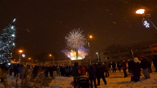 Silvestrovský ohňostroj Ostrava Radvanice 2025 - Pyro Moravia®