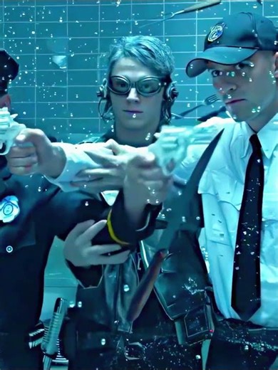 “Quicksilver Menyelamatkan Hari!" - X-Men Days of Future Past #marvel #xmen #wolverine #quicksilver