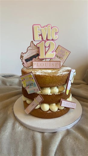 12 never looked so iconic 💕 Serving cake, confidence, and Evie energy all day long. Love a cake that isn’t covered in buttercream, let’s be honest we aren’t all fans. #plouise #plouisejuiceboxes #12 #cake #fyp