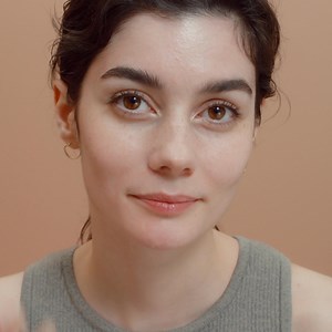 Master the art of refinement in three easy steps. 1. Start with REVITALESSENCE SKIN GLOW Foundation at the base. 2. Blend seamlessly with the HANATSUBAKI HAKE Polishing Face Brush. 3. Build coverage by applying more foundation and tap to perfection for a smooth, radiant finish. #ShiseidoMakeup #RevitalEssence | SHISEIDO