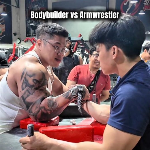 Bodybuilder vs Arm Wrestler edit 💀 #shorts #armwrestling #viral