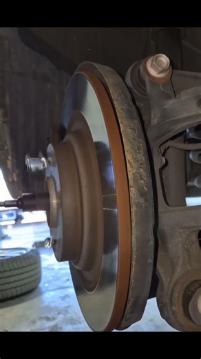 "How to correctly diagnose Wheel Bearing failure" #repair #autorepairtips #shorts