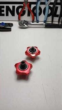 Palm ratchets for bits & sockets.
