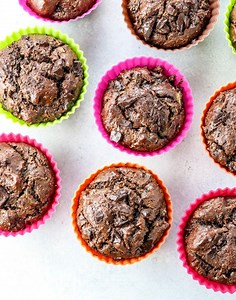 Healthy Chocolate Zucchini Muffins