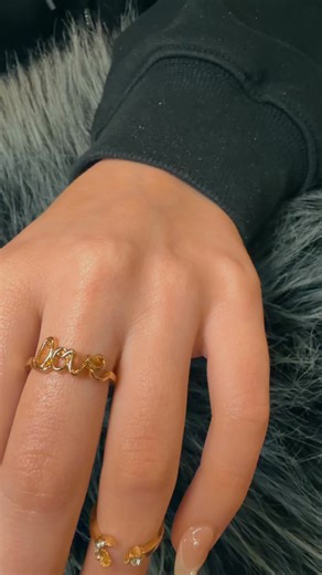 Hollywood Nails on Reels