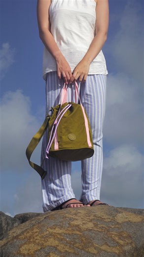 EXSPORT Bags Official on Instagram: "Not overpacking, just… prepared for fun ahead 😆🧳 Out exploring with Travel Series, literally everything you need is right by your side: from pouch to duffel bag! If you’re already planning out the next trip.. go check out our Travel Series on both offline and online, and find your new travel BFF 🌄🚂🎒 #Exsportbags #BringYourSelfOut #LeisuretoTreasure #travelbags"