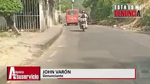 4K views · 53 reactions | #EstaEsMiDenuncia / La vía entre la Terminal de Transporte de Ibagué y el sector del Combeima registró un derrumbe hace varios meses; sin embargo, aún continúa un tramo de la carretera con cintas amarillas reduciendo el paso a un solo carril. Ciudadanos denuncian que esto aumenta la inseguridad para los conductores que frecuentan el trayecto. | Revista Asuservicio | Facebook