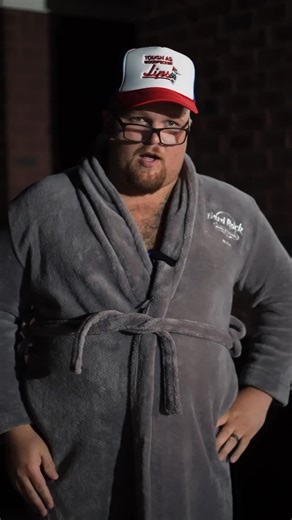 If Aliens Crashed in the South #motivation #funny #alien #foryourpage #ufo #foryoupage #fyp #southern #aliens #diy #southernaccent #funnyvideo #funn #ufosighting #foryou #photography | Southern Grandpa