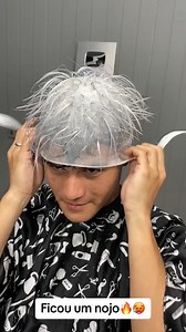 27K views · 61 reactions | This cap highlighting technique is perfect for shorter hair! | MetDaan Hairstyles | Facebook