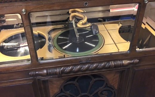 【机械之美】1928年的自动点唱机 使用演示