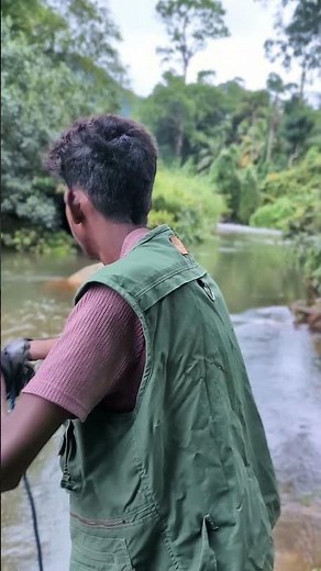 Testing The Strongest Magnet for Magnet Fishing! 💪🧲#magnetfishing#magnetism #magnet #viralvideo