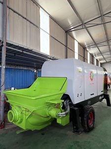 [Hot Item] Mobile 90m3/H Crawler Concrete Pump EPA Engine Cement Pump Trailer Portable Concrete Pump