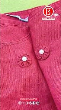 It's beautiful to mend the holes in clothes like this