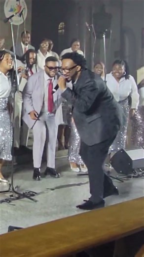 The moment the crowd was absolutely silenced by sheer vocal power! You HAVE to see this opening.