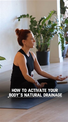 FACE MASSAGE | BLADE FULL BODY MASSAGE | FYSM TRAINER on Instagram: "When you rely solely on exercise equipment that promise «lymph activation in 5 minutes» or «a flat stomach without effort,» you are just wasting time. The magic button does not work and does not yield results. Our body is a living system where movement, breathing, and muscle function are interconnected by precise mechanisms. The condition of the face is related to the condition of the body. You can start training regularly with