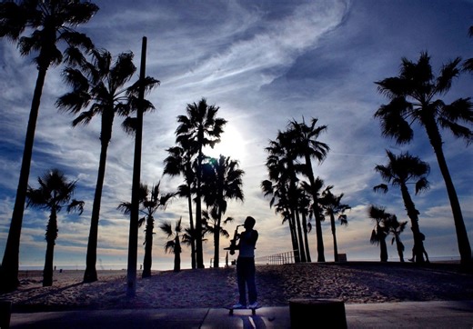 Spring Breakers to Face New Rules on Alcohol