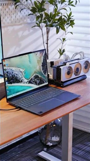 How to Install an M.2 NVMe SSD in MINISFORUM DEG2 eGPU Dock